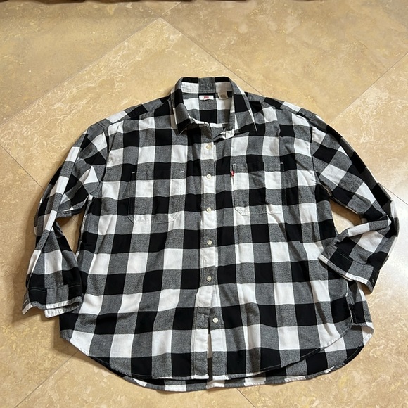 💕Cute flannel 💕 - Picture 4 of 6